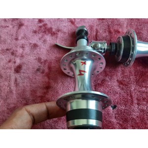 End cap showing bearing seal area on pre-owned Mavic axle
