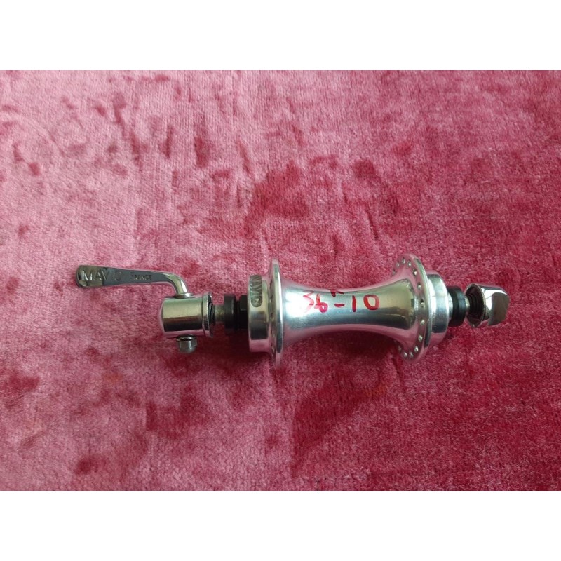 Mavic 500 550 vintage front hub showing 36 spoke holes and alloy finish
