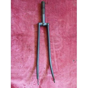 Stahlgabel 148 mm 25,4x1,06 Gewinde Detail Gabelkopf