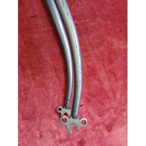 Horquilla acero 136mm – parte superior pivote