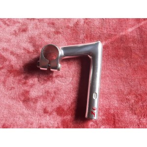 Attacco manubrio 3TTT vintage 90-22-26 mm, vista laterale