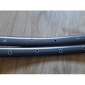 2 MAVIC G40 700c 36H dark grey clincher rims vintage bike