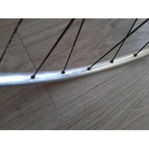 2 WOBLER GTA SHIMANO 700c wheels clincher 126 mm spacing