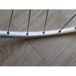 2 Roues WOBLER GTA SHIMANO 700c jantes à pneu 126mm RO19