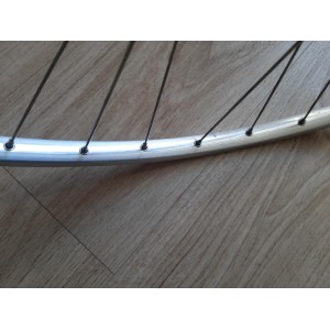 2 WOBLER GTA SHIMANO 700c wheels clincher 126 mm spacing