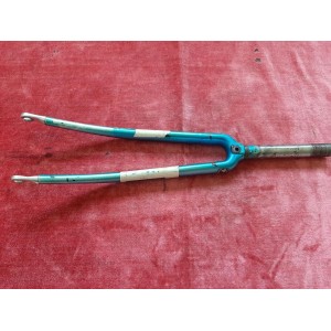 Fourche TVT  169mm en CARBONE KEVLAR pour cadre de velo 700C 26.4 410g 25.4 100mm  FO1