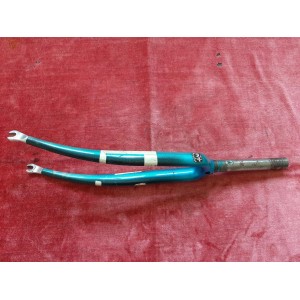 Fourche TVT  169mm en CARBONE KEVLAR pour cadre de velo 700C 26.4 410g 25.4 100mm  FO1