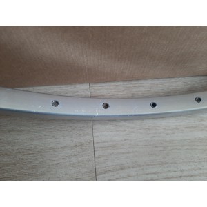 Finitura e superficie frenante del cerchio francese Super Champion