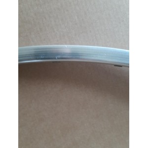 Détail de la zone d'oxydation sur l'aluminium d'époque