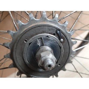 2 wheels 700B 28 x 1 1/2 gendarme hat crescent-shaped for vintage bicycle 88/112.8mm
