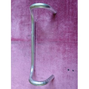 Guiador 3TTT MOD. GRAND PRIX 26,1mm detalhe da curvatura