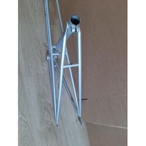 Cadre velo MANUFRANCE HIRONDELLE vitus 172 randonneuse 3230g 700 lady 52cm BFFF