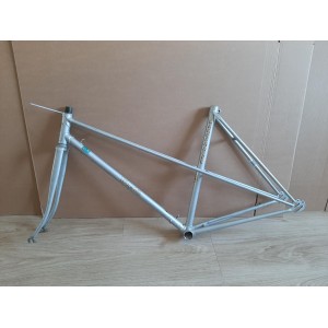 Cadre velo MANUFRANCE HIRONDELLE vitus 172 randonneuse 3230g 700 lady 52cm BFFF