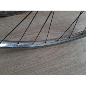 2 Roues LYOTARD ACIER 650B moyeux ATOM 1978 randonneuse 120mm PEUGEOT RO1