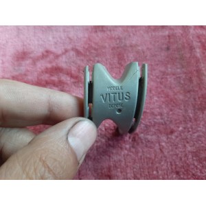 Guía cables doble VITUS DEPOSE plástico vista lateral