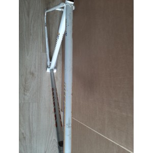 Medición del tubo superior de 55 cm de centro a centro