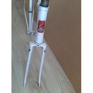 Rosca derecha dañada de la caja de pedalier suiza de 35x100 mm