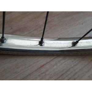 Ruota 650B Rigida ATOM in esposizione per vendita