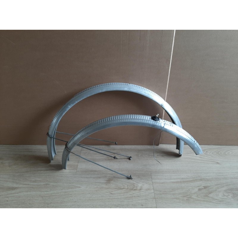 Guarda-lamas LE NERVUREX alumínio 58 mm touring bike 650 – vista geral