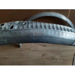 Parafango posteriore LE NERVUREX 58 mm, vista esterna con danni