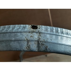 Guardabarros aluminio LE NERVUREX – marcas de uso