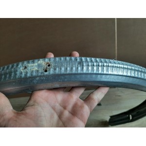 Guardabarros LE NERVUREX – superficie aluminio cepillado