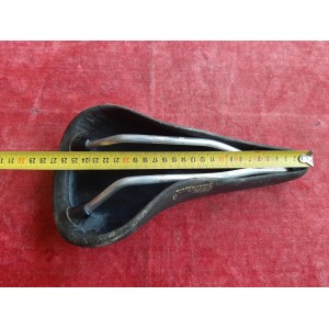 Selle Italia Superleggera sous un autre angle