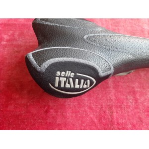 Dessus de la selle ITALIA FeC Alloy pour vélo de route