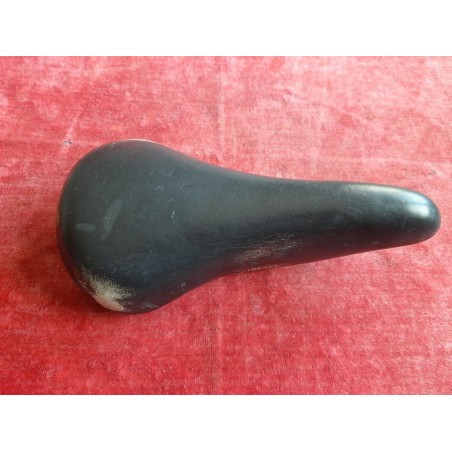 Selle d'occasion Idéale 2004 TB Super Confort pour vélo de randonnée historique, vue de profil