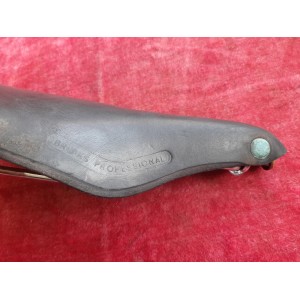 Brooks Professional A80 saddle for a vintage bicycle Eroica 565 g