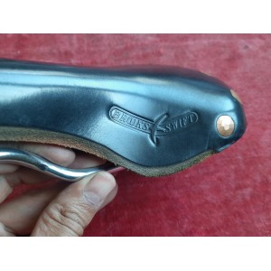 Nez de selle et vis de tension de la selle de vélo