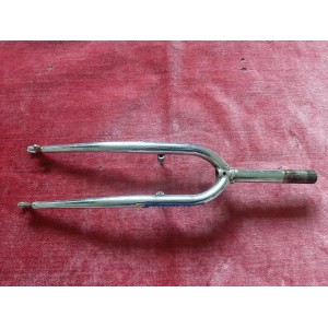 copy of Pinarello 150 mm steel fork for a 700C bicycle frame 26.6mm 715g 25.4 99mm
