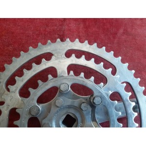 Crankset spindle interface close-up