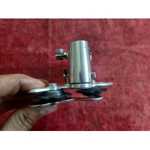 Simplex SLJ derailleur mounting knuckle detail
