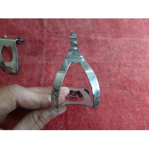 Pattes de fixation des cales-pieds JPR pour pédale rétro