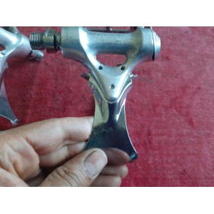 Bielas vintage Shimano Dura Ace listas para restauración