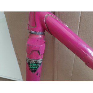 Top tube length measurement center-to-center 57 cm