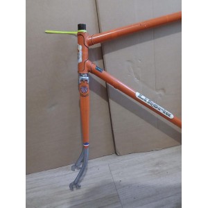 Cadre velo LIBERIA 3130g 57.5*57.5g 122.3mm VINTAGE BIKE BFFF