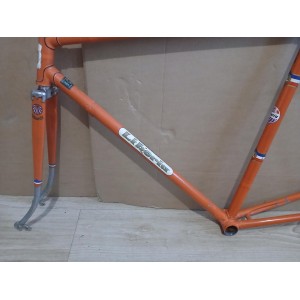 Cadre velo LIBERIA 3130g 57.5*57.5g 122.3mm VINTAGE BIKE BFFF