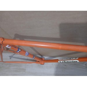 Cadre velo LIBERIA 3130g 57.5*57.5g 122.3mm VINTAGE BIKE BFFF