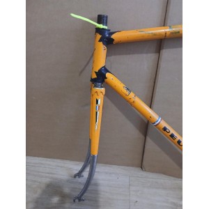 Peugeot PR10 Rahmen Detail Tretlagergehäuse 35x100