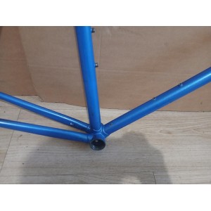 Fourche acier 25x100 ROUTENS - traces d’oxydation