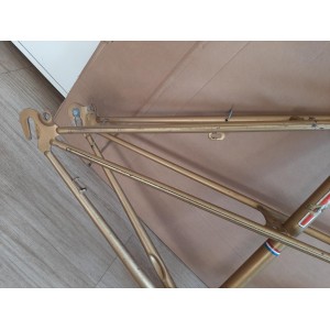 Peugeot ladies touring frame 1978 - fork crown