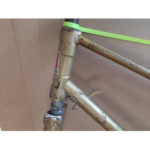 Cuadro Peugeot touring 1978 detalle pipa