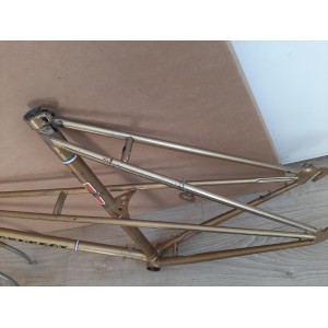Peugeot ladies touring frame 1978 - detailed view