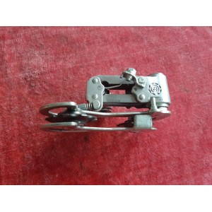 Dettaglio attacco telaio deragliatore SIMPLEX SX610