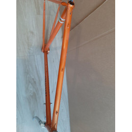 GRESINSKI frameset rear dropout close-up 121.5mm OLD