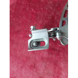 Marquage Simplex d'époque sur collier de dérailleur avant