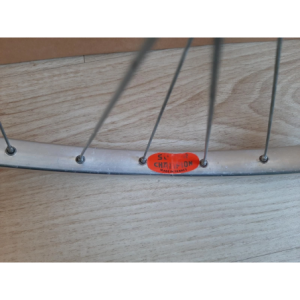 1 Roue avant SUPER CHAMPION 650B VELO RANDONNEUR PELISSIER CLINCHER D121