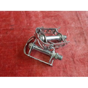 Pédales vélo LYOTARD 136R M14×1.25 vélo Peugeot randonneur 1970 D4